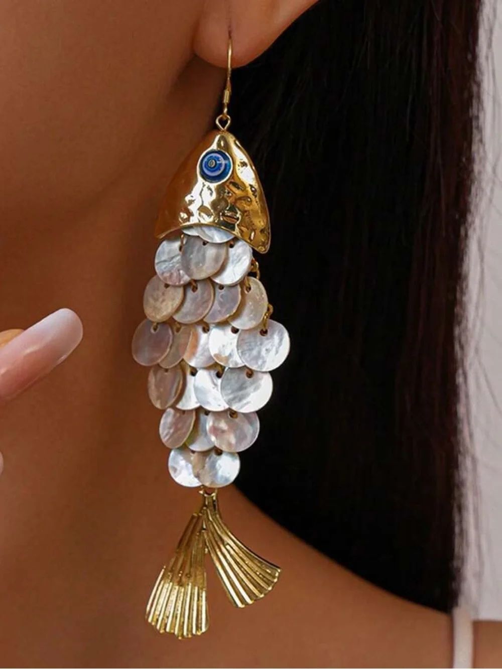 Fish drop earrings Q1173